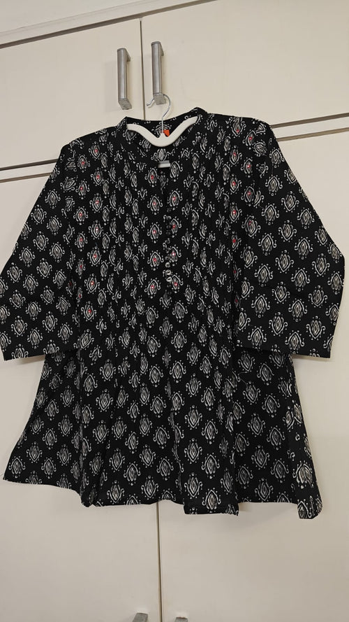 Black Ikat Print Flared Kurti, black