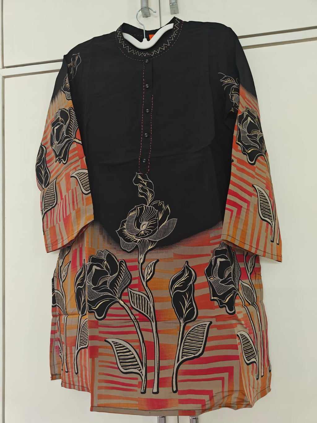 Black Rose Print Kurta Set, black