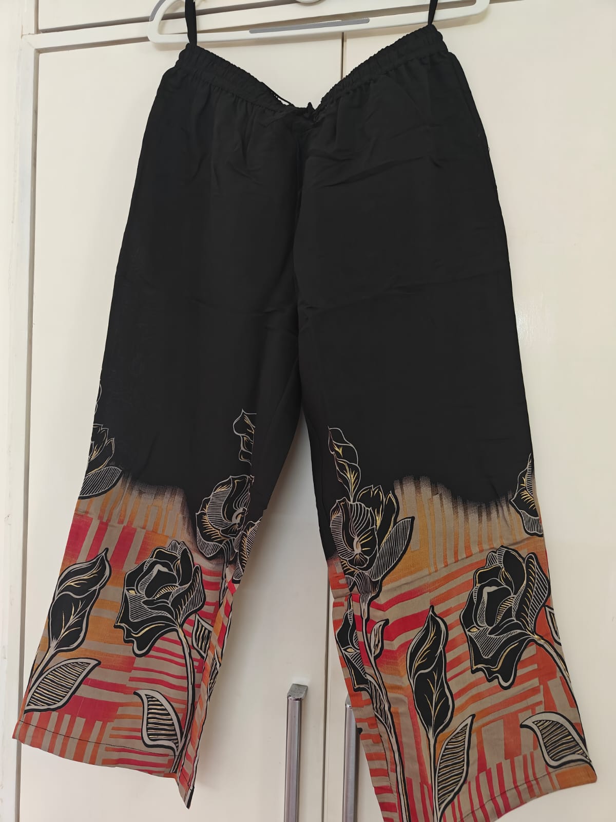 Black Rose Print Kurta Set, black - view 2