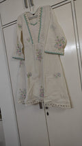 Cream Embroidered Kurta Set, cream