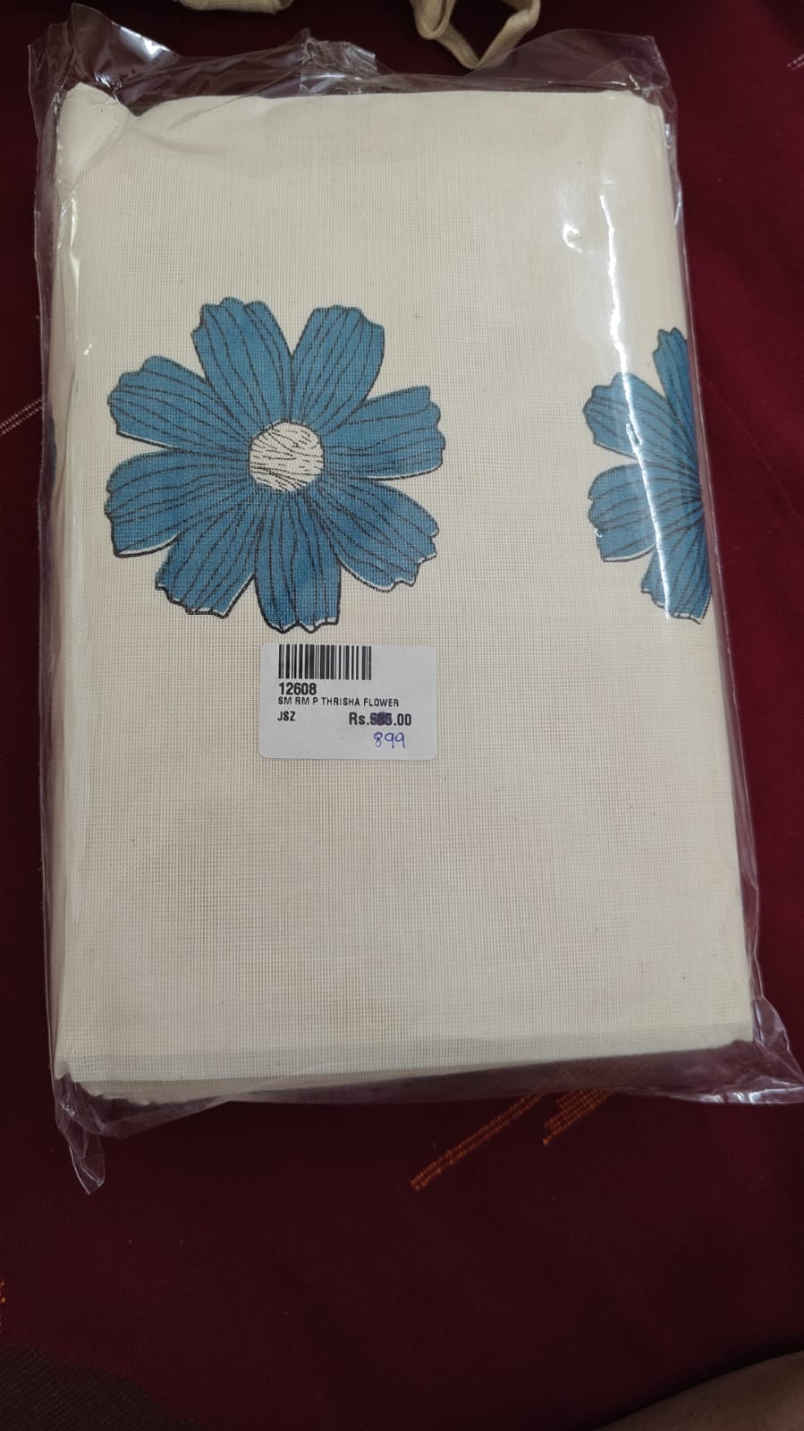 Kerala Saree with Blue Bloom Embroidery, blue