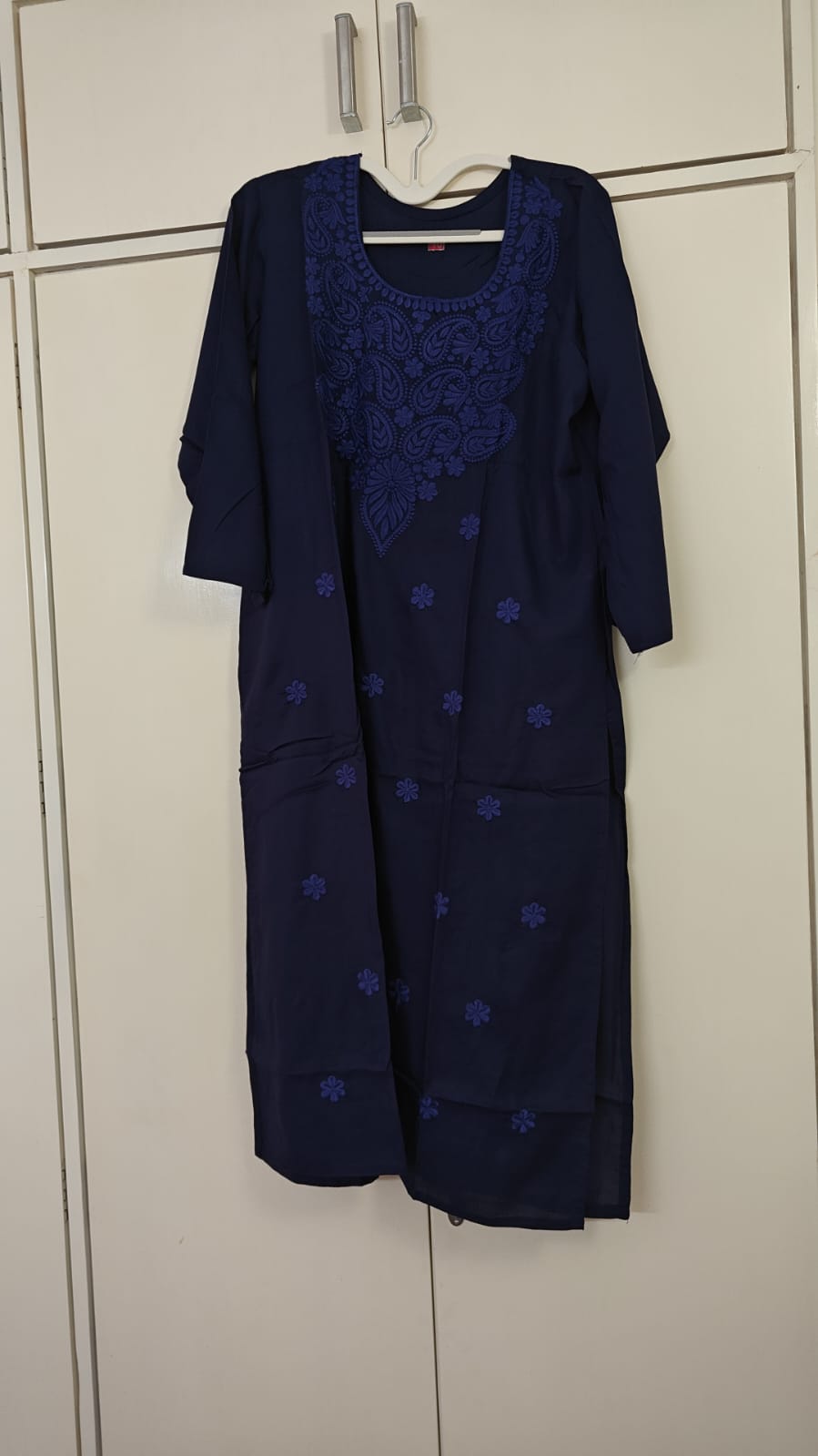 Medium Green Chikankari Kurta, green