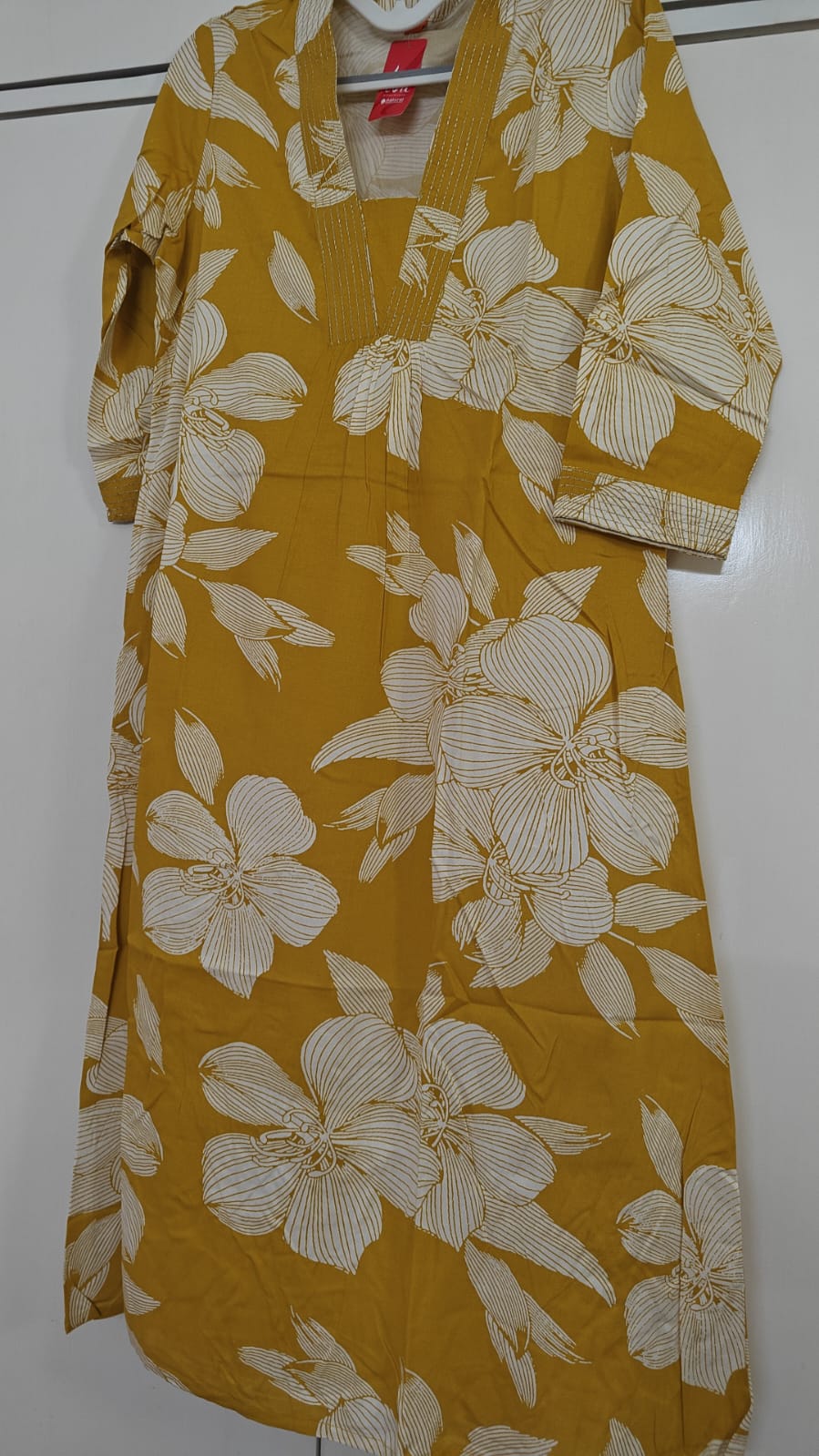 Mustard Floral Print Kurta Set, yellow - view 2