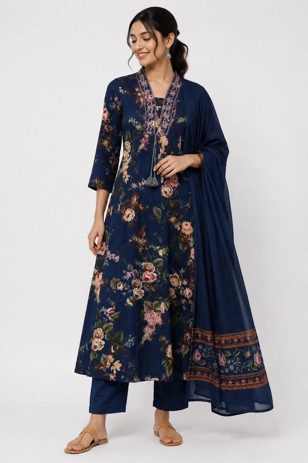 Navy Rose Print Kurta Set - view 4