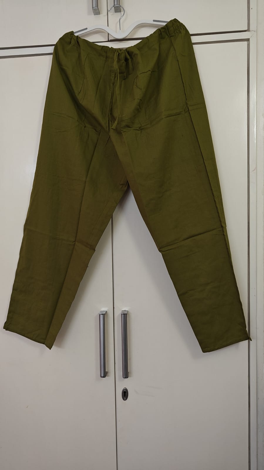 Olive Tonal Embroidered Kurta, green - view 2
