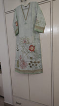 Pista Floral Embroidered Kurta, green