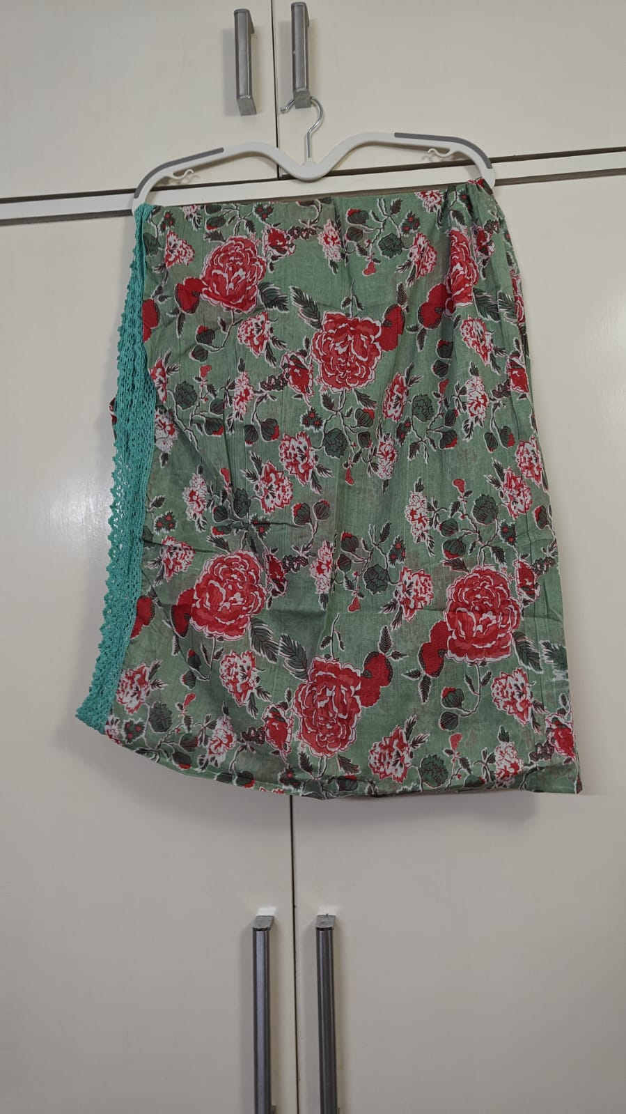 Sage Floral Print Gathered Kurta Set, green - view 3