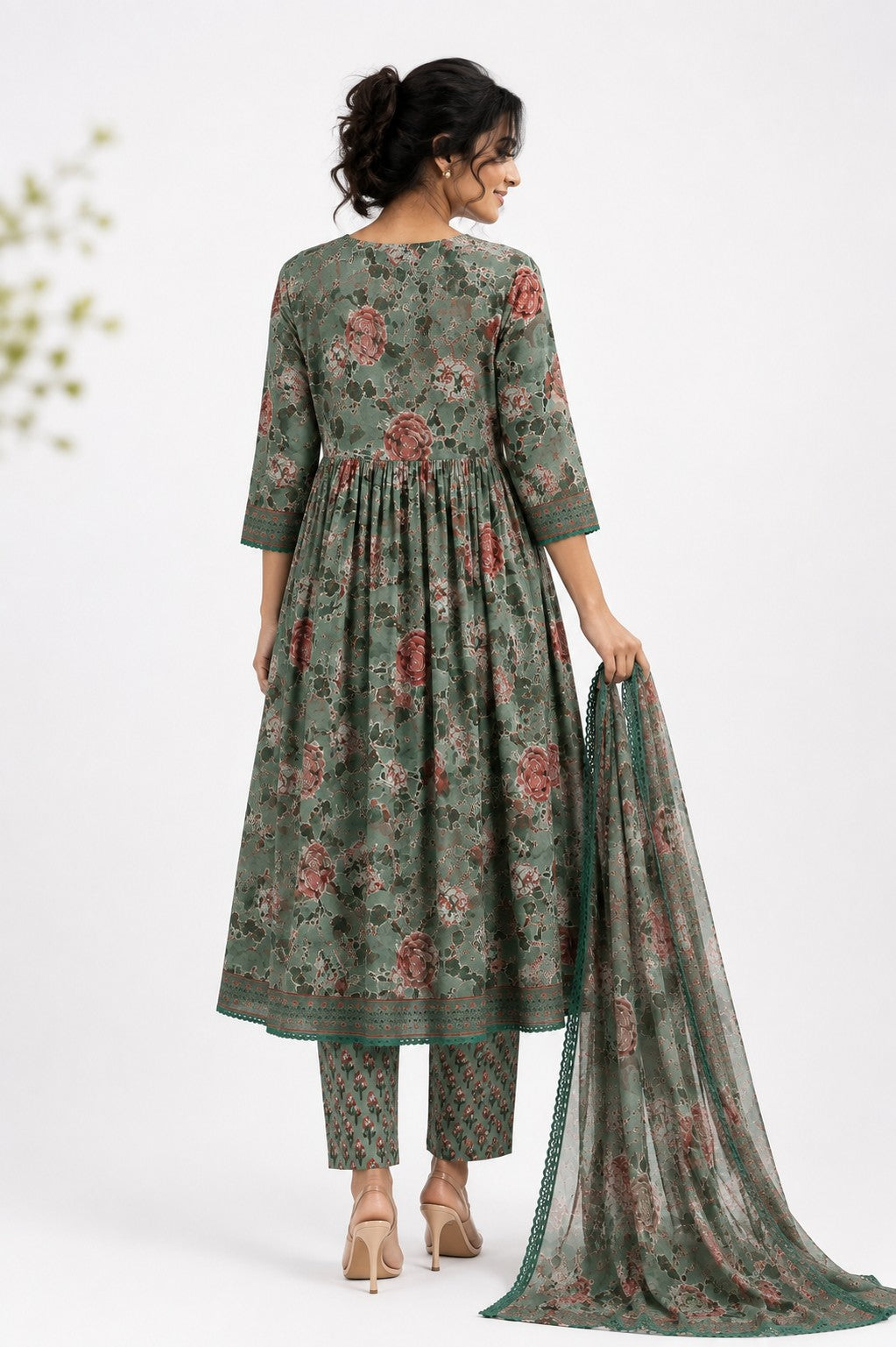 Sage Floral Print Gathered Kurta Set - view 4